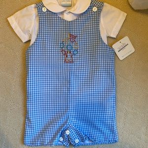 DARLING!  Ferris wheel appplique JonJon for boy!